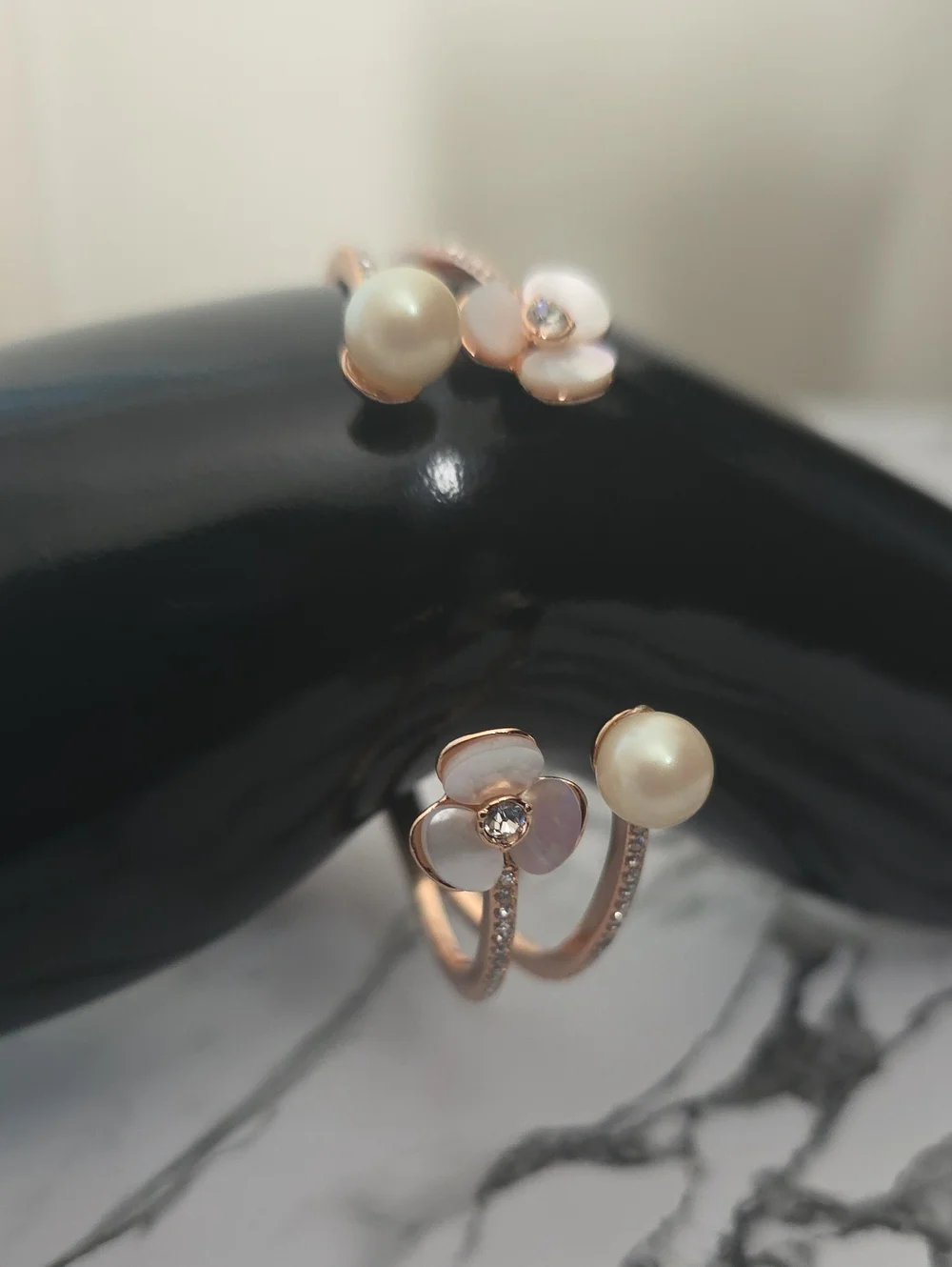 Kate Spade Rose Gold Pearl & Mother-of-Pearl Flower Bracelet